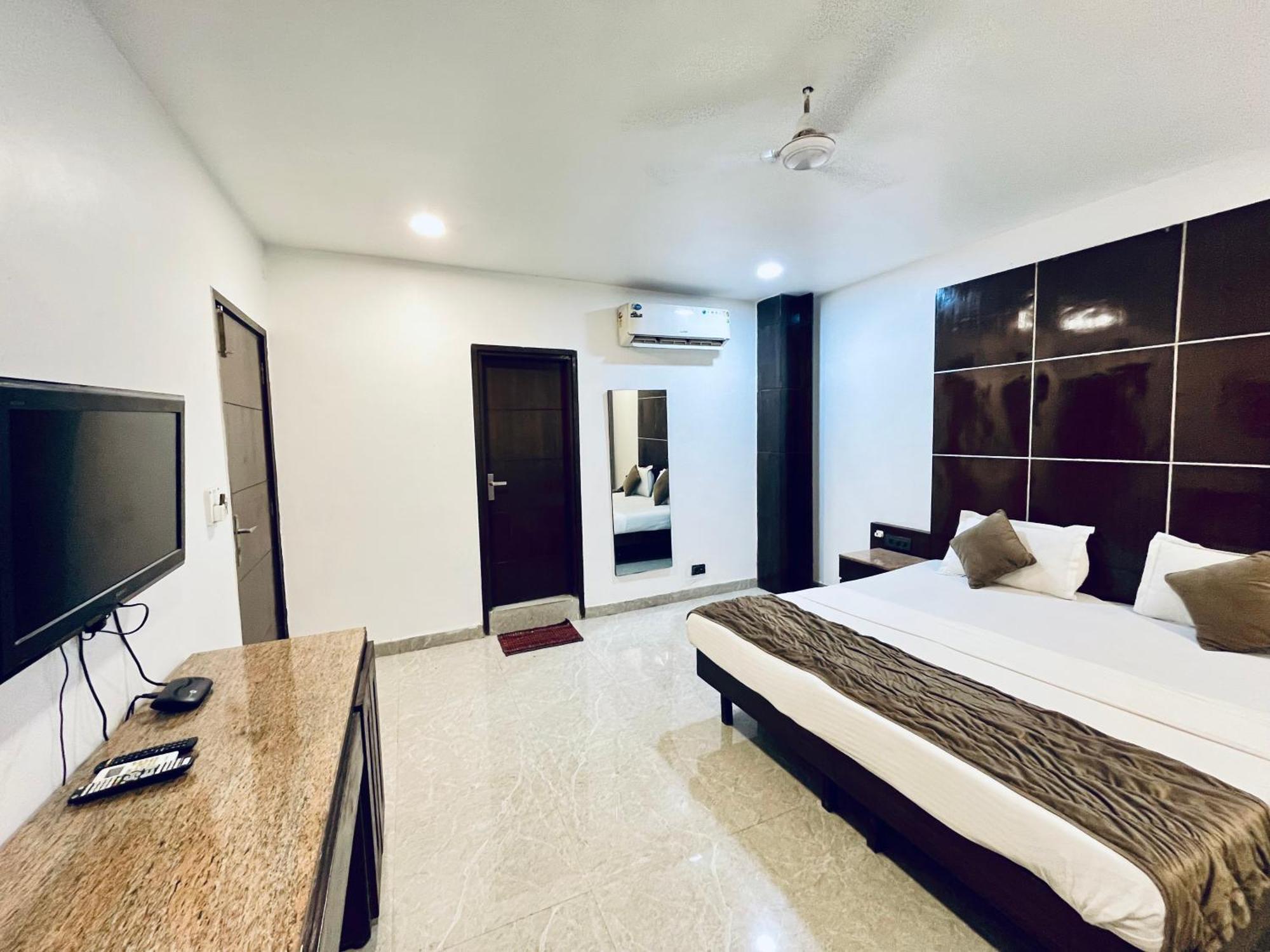 Ganga Ashoka Hotel Rishīkesh Екстериор снимка