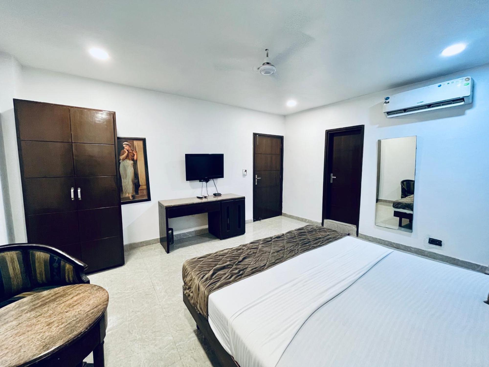 Ganga Ashoka Hotel Rishīkesh Екстериор снимка