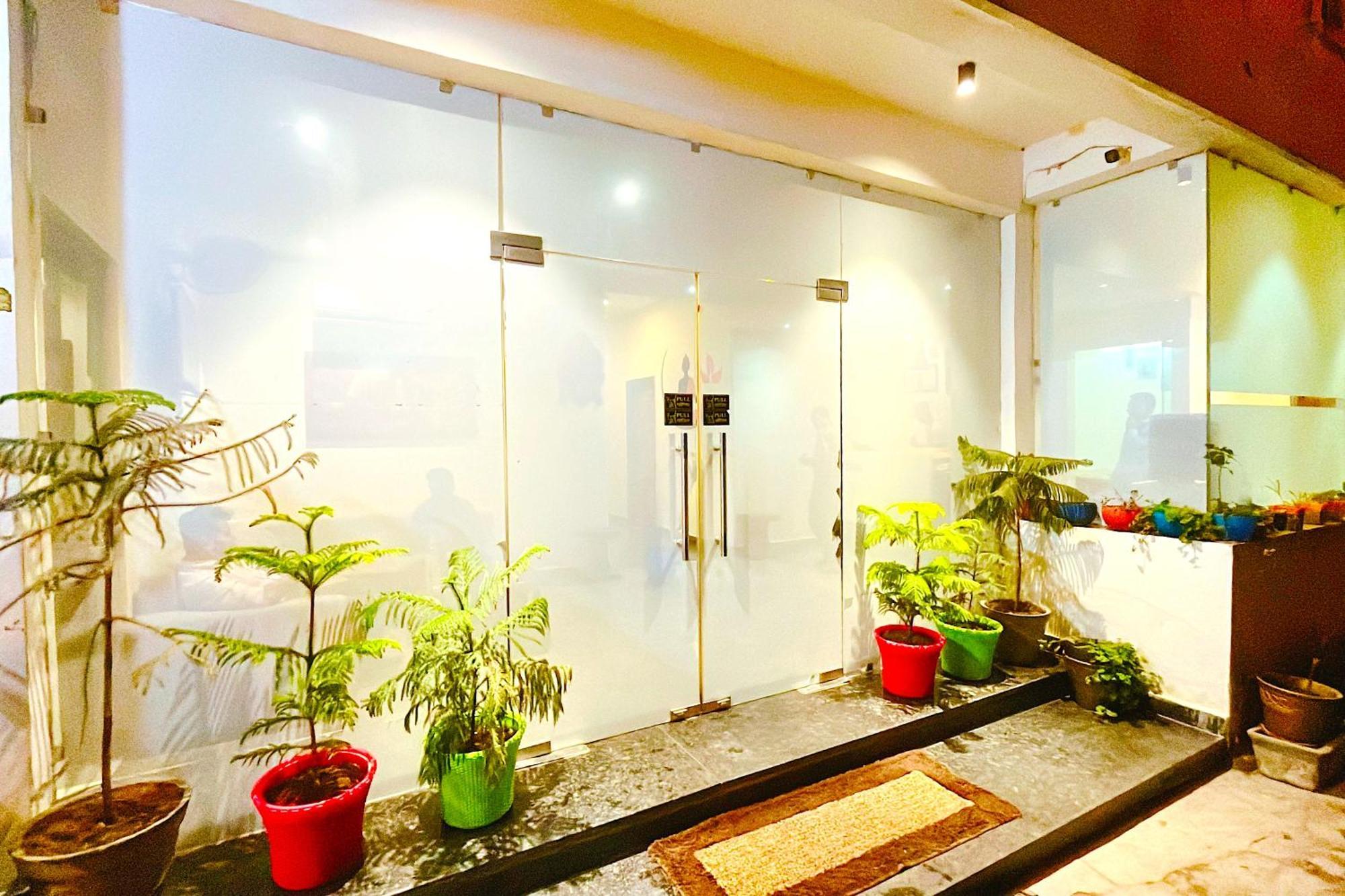 Ganga Ashoka Hotel Rishīkesh Екстериор снимка